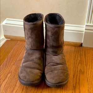 Ugg Classic Short boots